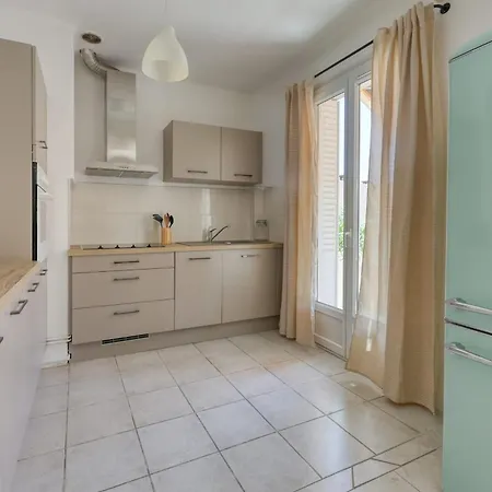 Daire Mourillon Soleil & Terrasse - Welkeys *